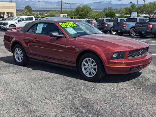 2007 Ford Mustang Deluxe