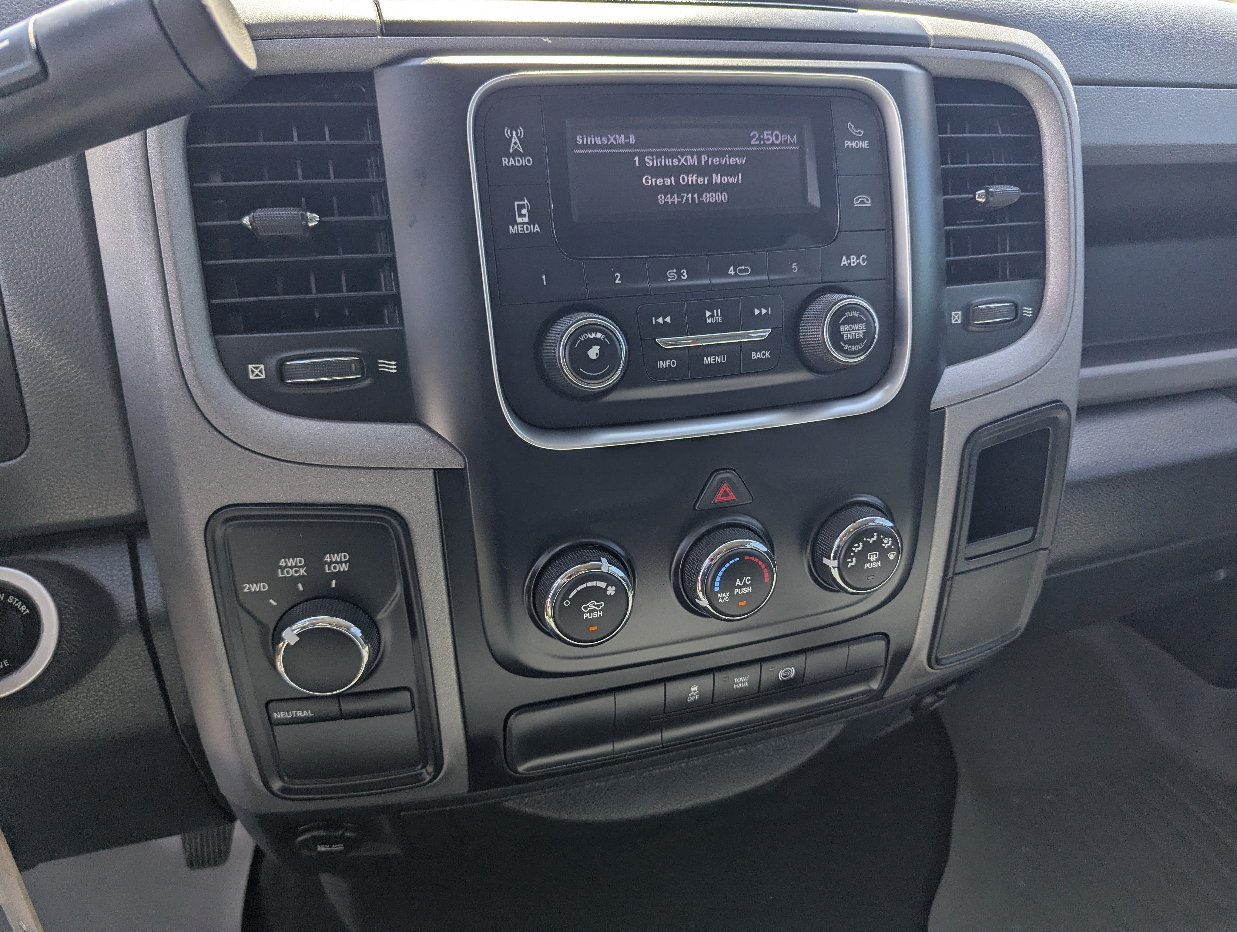 2017 RAM Ram 2500 Pickup Tradesman - Photo 11