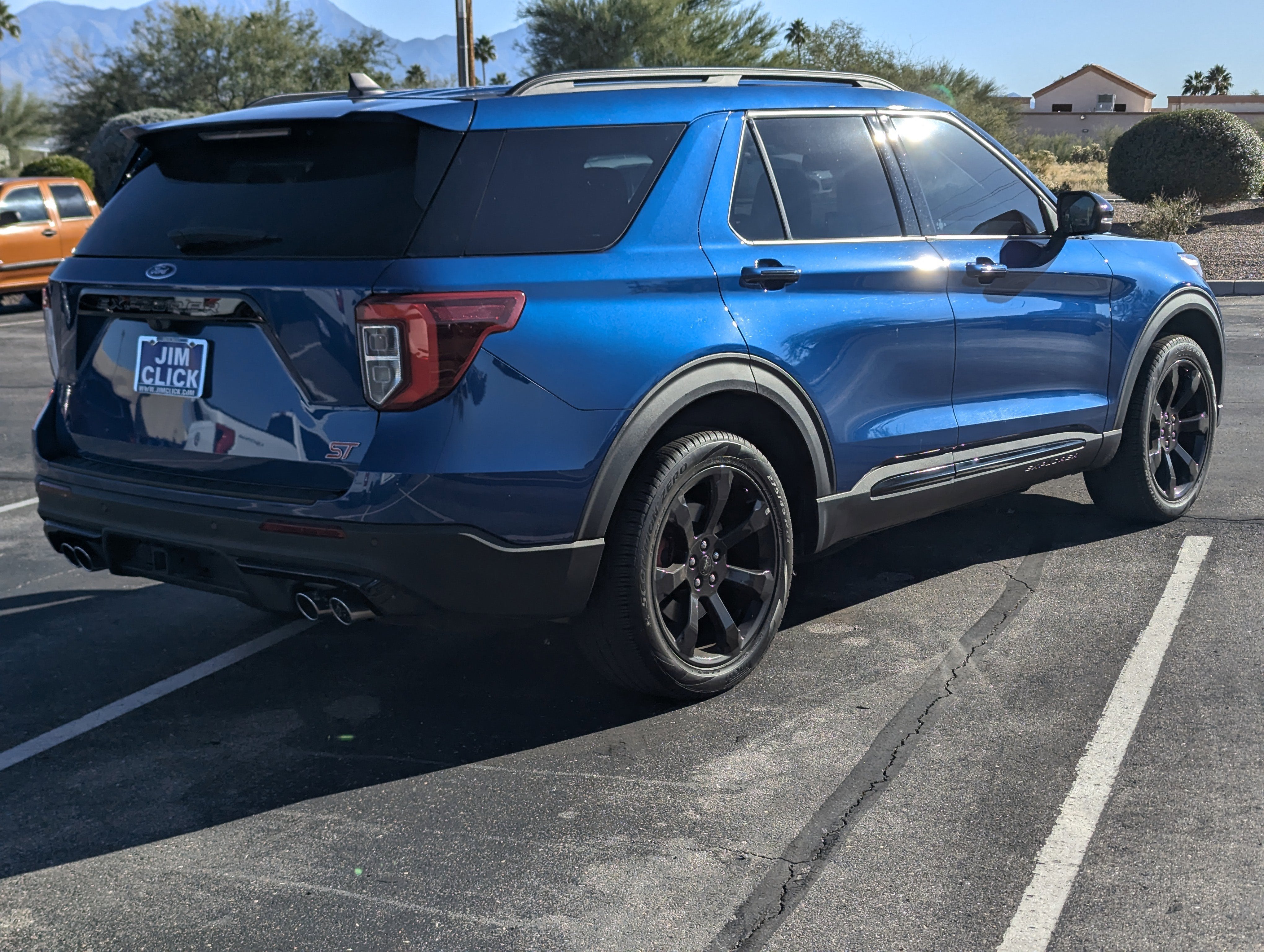 2023 Ford Explorer ST
