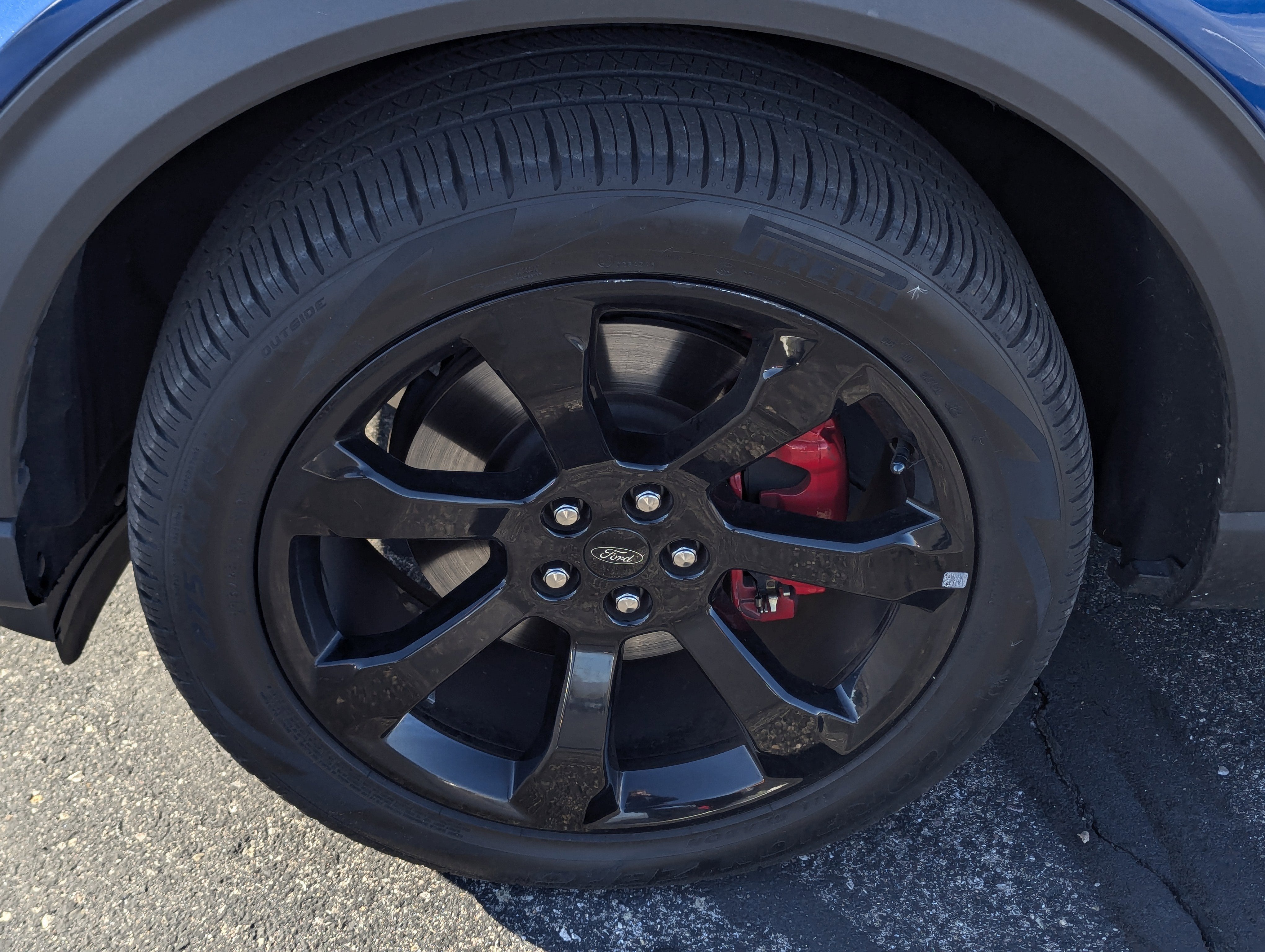 2023 Ford Explorer ST