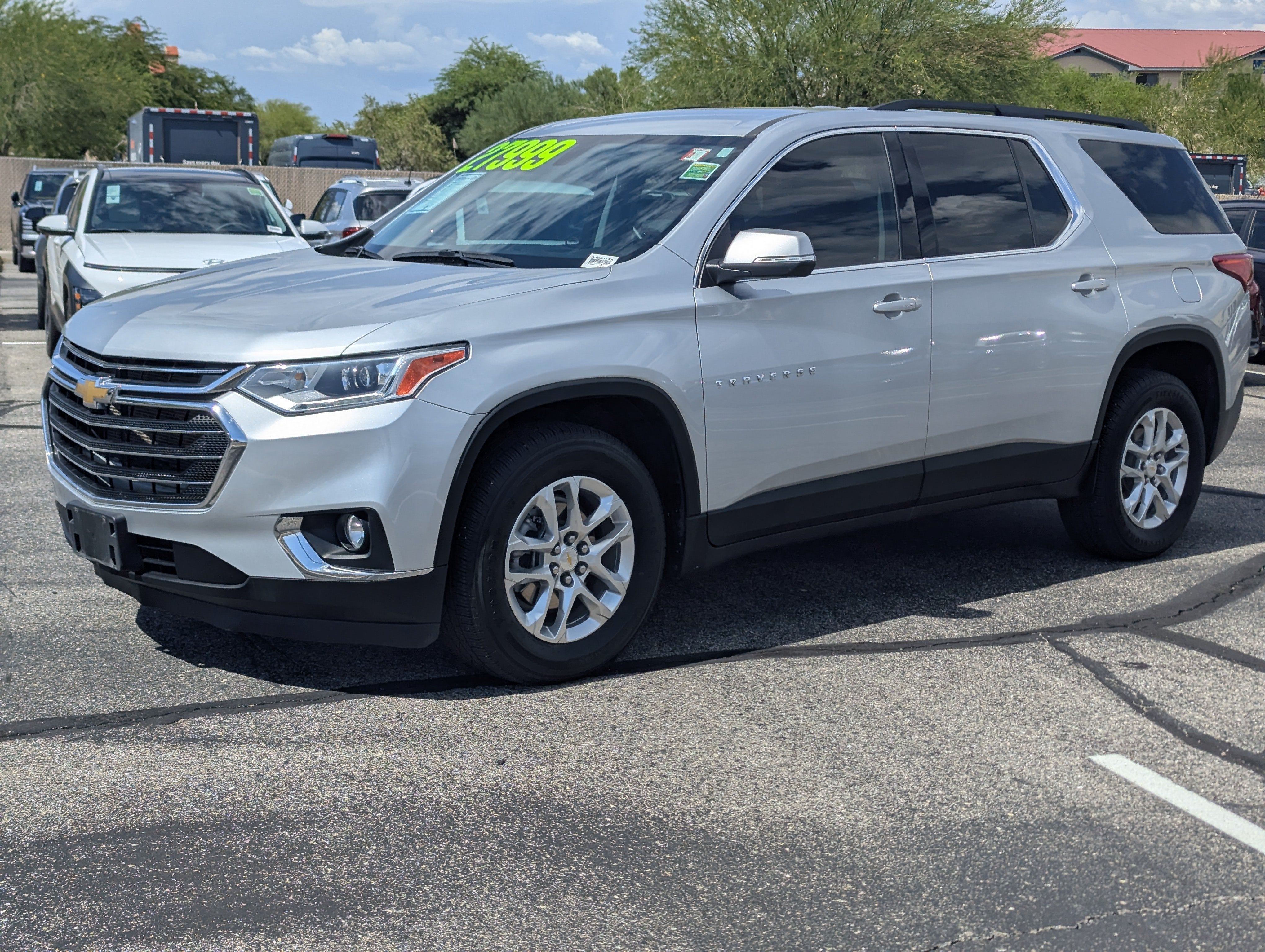 2021 Chevrolet Traverse LT Cloth