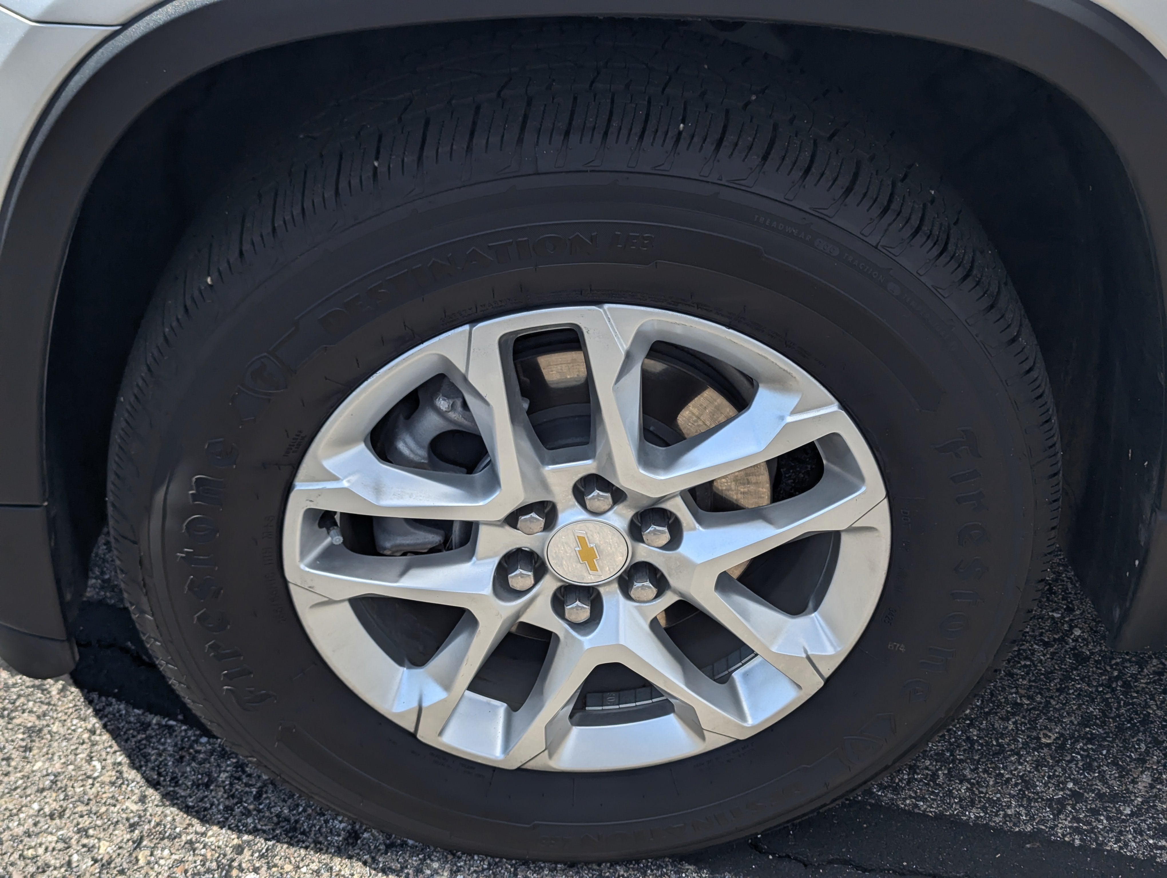 2021 Chevrolet Traverse LT Cloth