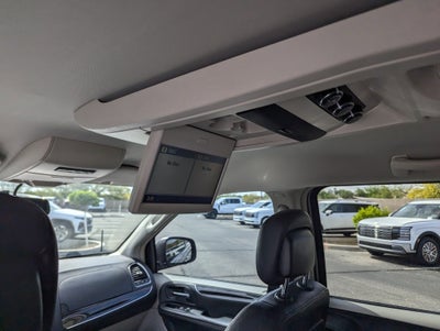 2013 Chrysler Town & Country Touring