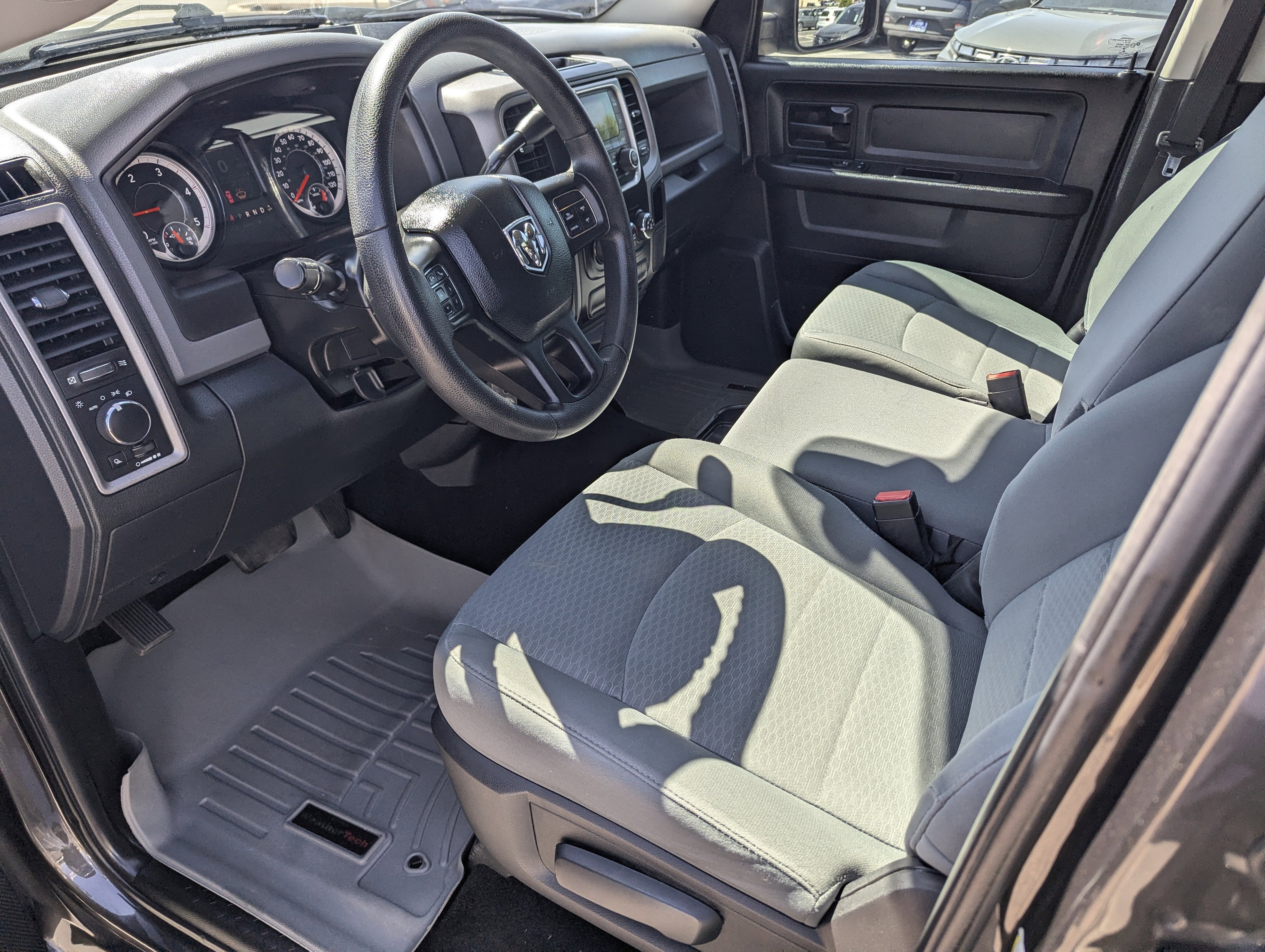 2017 RAM Ram 2500 Pickup Tradesman - Photo 10