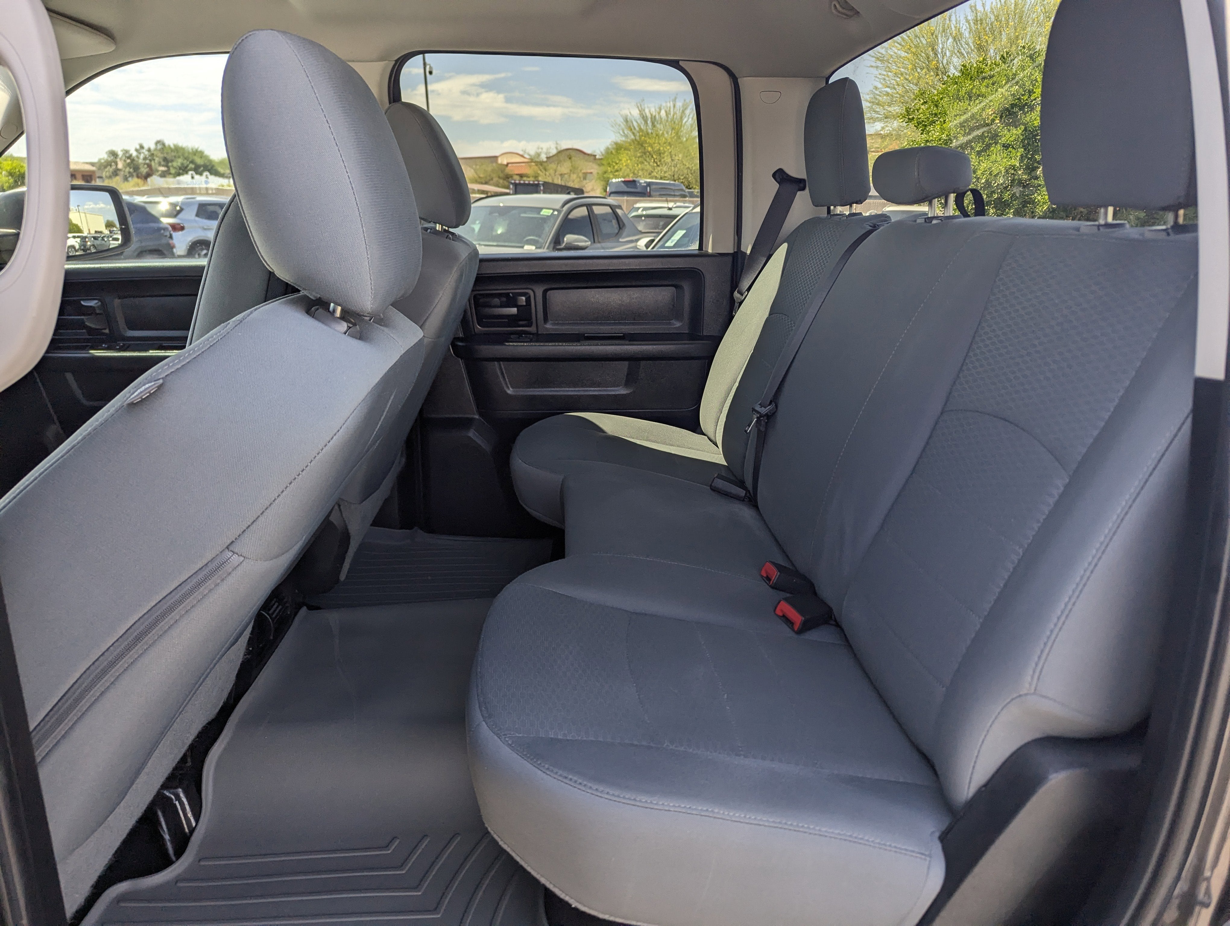 2017 RAM Ram 2500 Pickup Tradesman - Photo 9