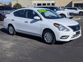 2016 Nissan Versa SV