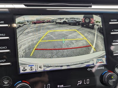 2019 Toyota Camry Hybrid SE