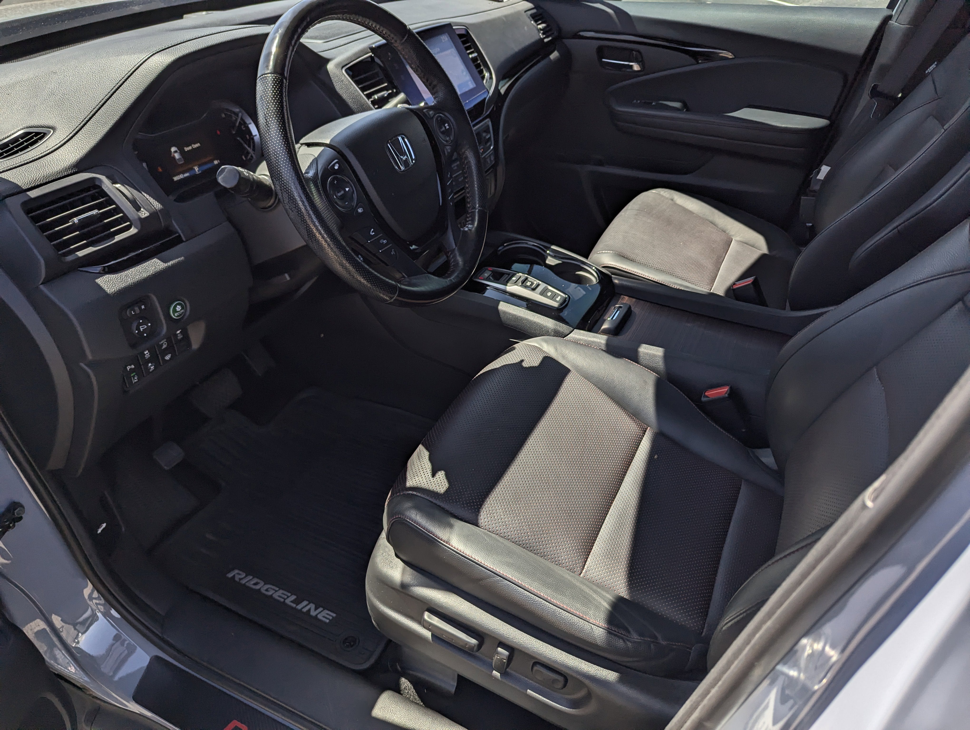 2022 Honda Ridgeline Black Edition