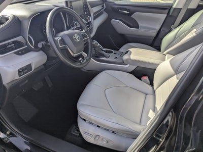 2020 Toyota Highlander XLE