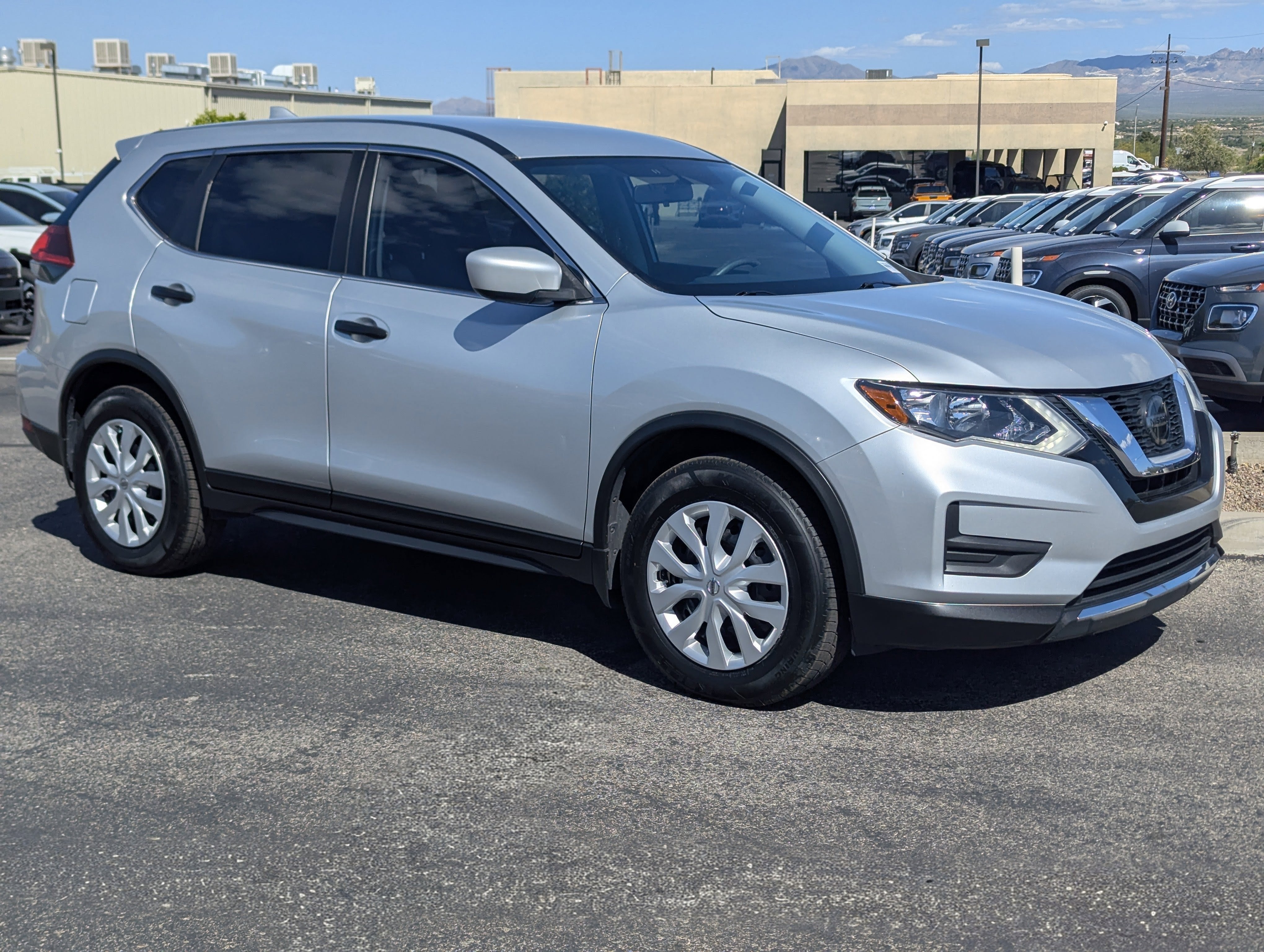 2018 Nissan Rogue S