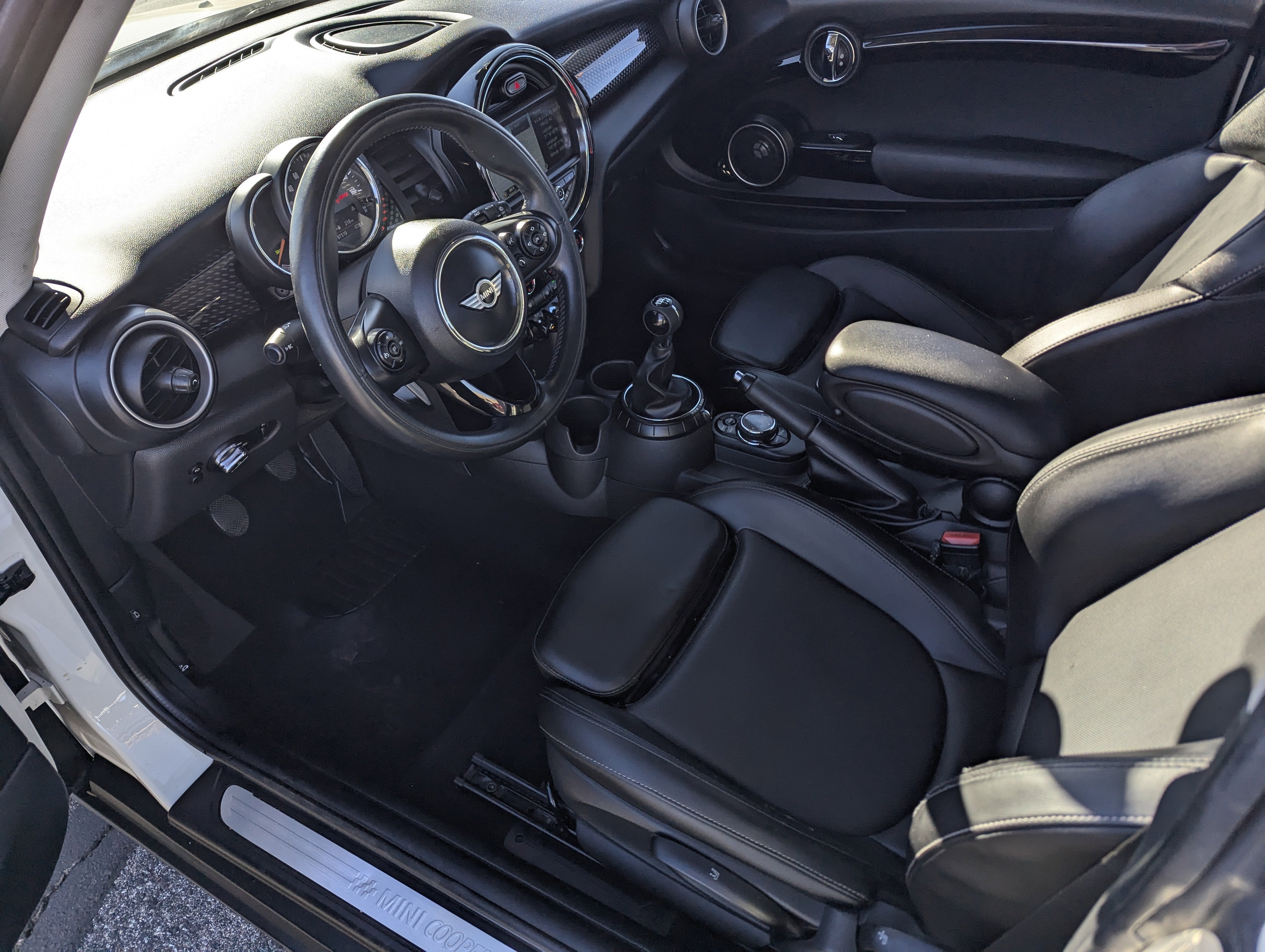 2014 MINI Hardtop 2 Door Cooper S