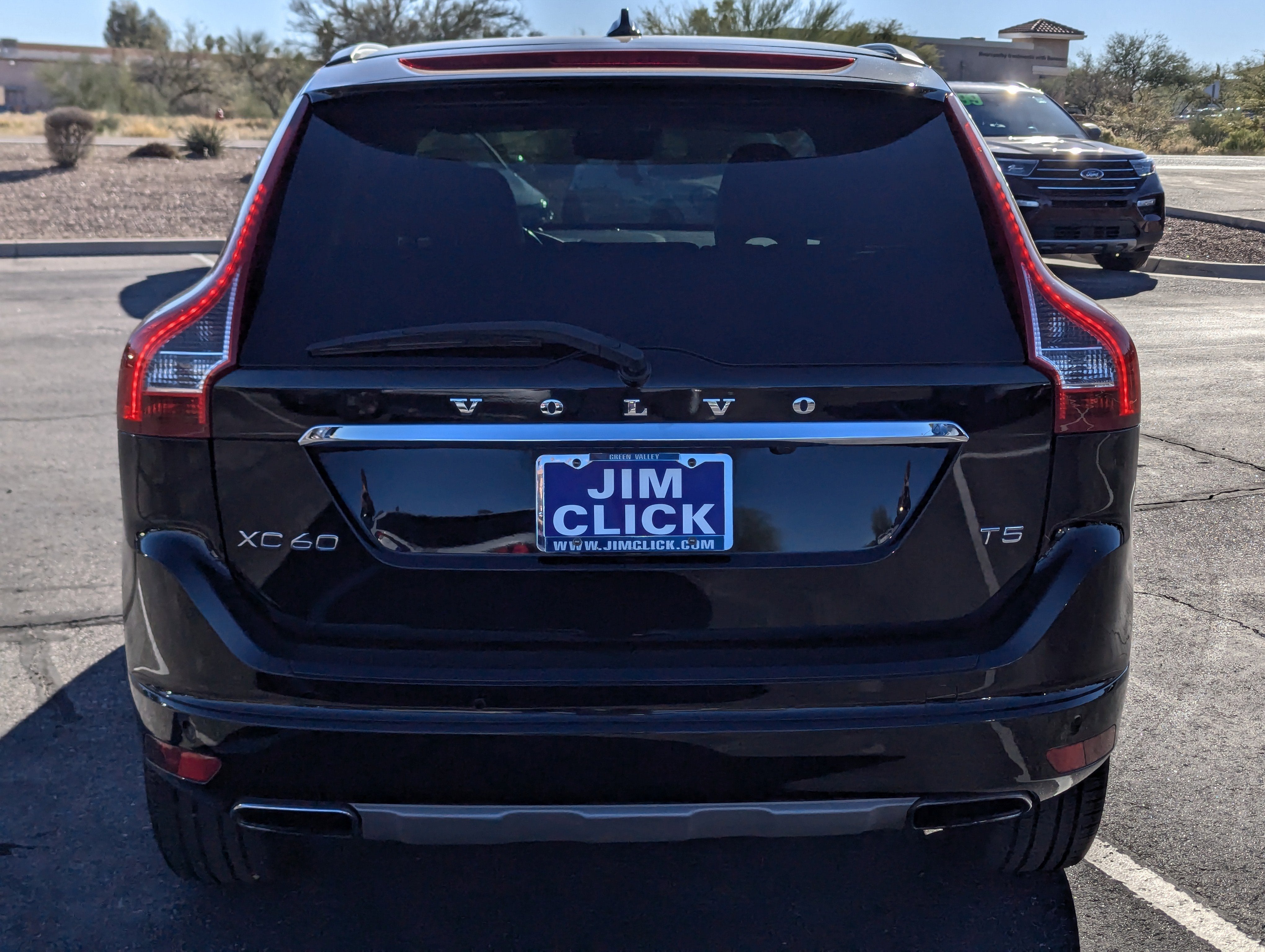 2016 Volvo XC60 T5 Drive-E Platinum